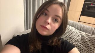 EsterBlue adult cam model thumbnail