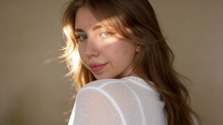 Eva Akins young redhead cam model