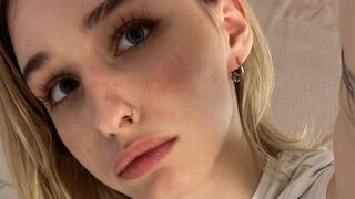 EvaStarlite online webcam chat thumbnail