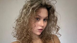 FerminaConteras online cam room thumbnail