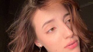 Gabriel Dowey clean shaved cam girl