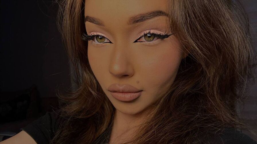 GhislainePerot live model chat profile image