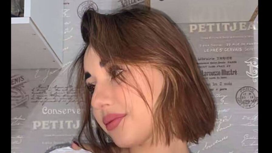 GinnyKishimoto premium model show profile image