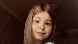 Gwen Rogers breast play cam model