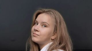 Hazel Stevens adult cam girl preview