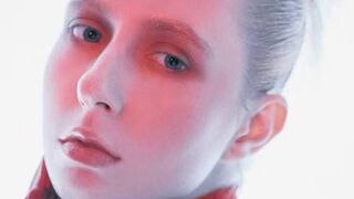 HeidiGlowinski webcam cam model thumbnail