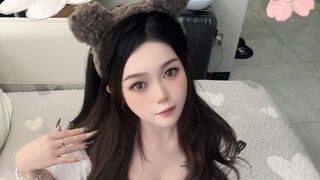 HelenAlberta online live cam thumbnail
