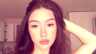 HermilaKegerries live cam chat thumbnail