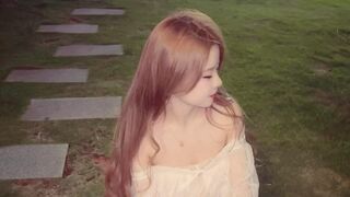 HimaniMei live model chat thumbnail