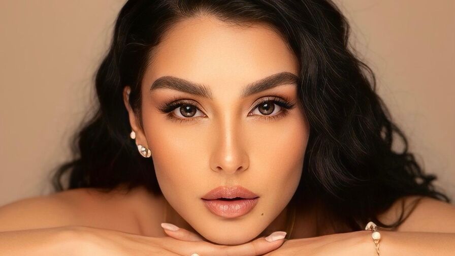 HollyAllington adult cam model profile image