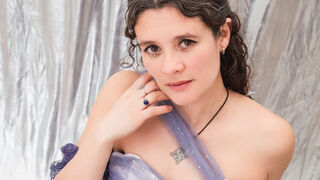 IrisMontes adult webcam model thumbnail