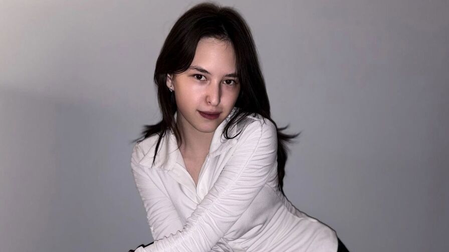 IriskaFever live cam room profile image