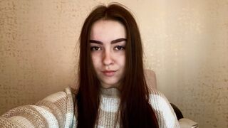 Ivy Kropp eye contact webcam model