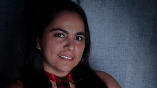 Jasmin Verona live sex cam girl