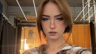 JenniferWiliams webcam cam model thumbnail