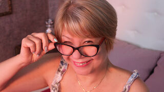 JillHaris private cam room thumbnail