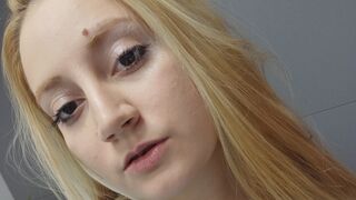 Jules Jade curvy twerking girl