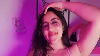 JuliahVele online stream model thumbnail