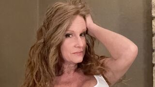 KalleyMarie premium cam room thumbnail