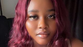 KateHenshaw cam show profile thumbnail
