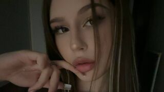 KathlineVelzy cam show profile thumbnail