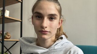 Katrin Tripsi cat eyes cam girl