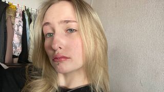 KennaFreidkin premium cam room thumbnail
