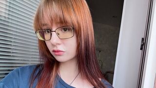 Kira Azata big boobs cam girl