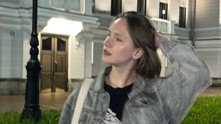 KrissyJn private model chat thumbnail