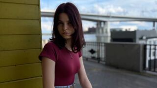 KrystalBeadling private cam show thumbnail