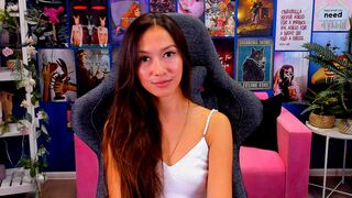 Lana Bakers long hair private chat