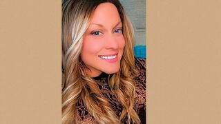 LavishLainey adult live cam thumbnail