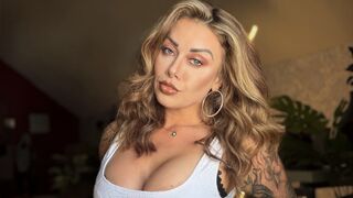 LexiBoo online cam model thumbnail