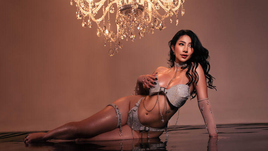 LiaWells live show model profile image