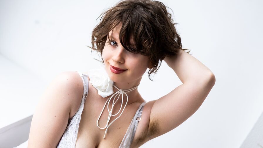 LillyStark webcam cam model profile image