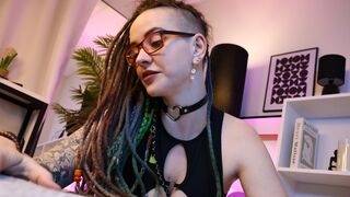 LisaArias private model chat thumbnail