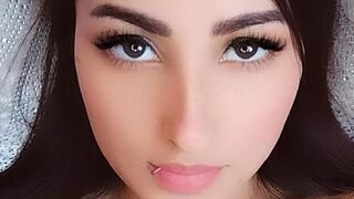 LisaNahyan adult live cam thumbnail