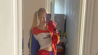 LizzyCrazy webcam model chat thumbnail