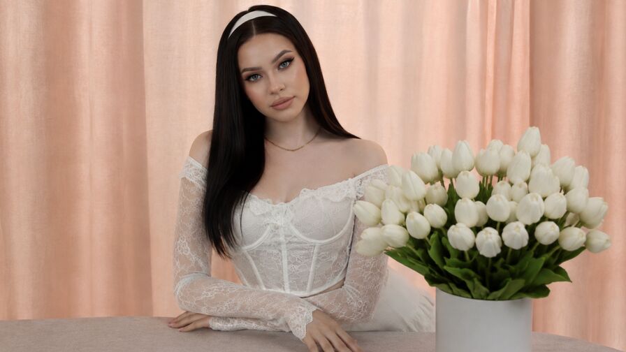 LolaWeis adult cam model profile image