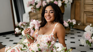 LunaCartier live webcam model thumbnail