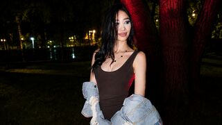 LunaaBliss live cam chat thumbnail