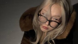Mabell Bell blonde cam preview