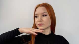 Magen Sobel smooth pussy cam room