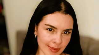 Margarita Poss bedroom eyes webcam