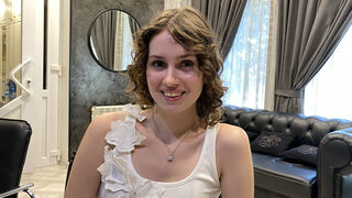 MariaRuss webcam chat room thumbnail