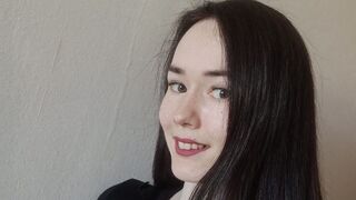 MarielCross premium webcam show thumbnail
