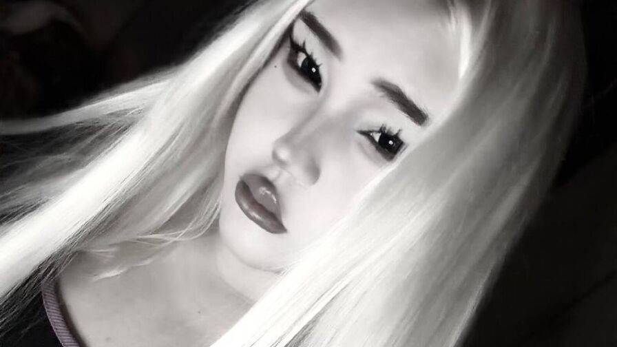 MariettaCharles premium cam show profile image
