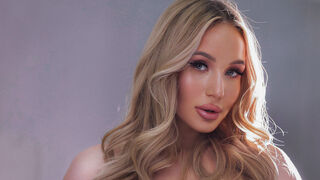 MarryDavies private chat room thumbnail