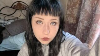 MauraAupperle private cam room thumbnail