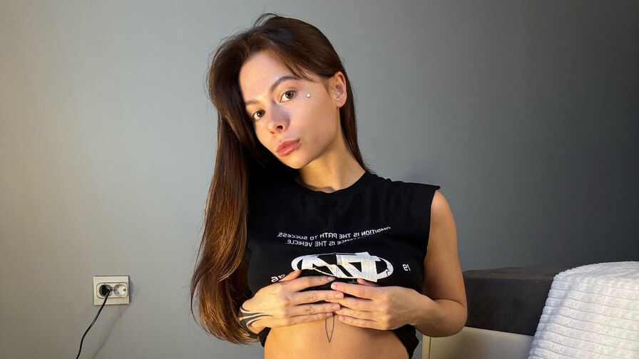 MayaAven adult cam model profile image